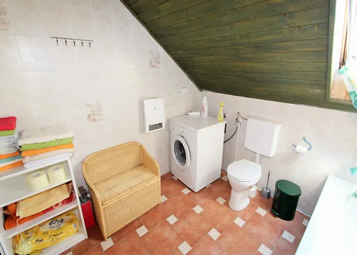 In Koettmansdorf Near Keutschacher Wurdach